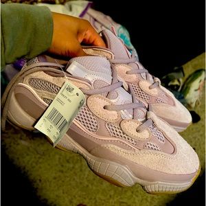 Yeezy 500 ‘Soft Vision’